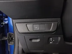 Bleu Utilisé 2024 Dacia Sandero Expression Citadine | 16 799 € (Prix juste)