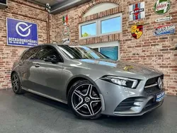 Gris Utilisé 2023 Mercedes A200 AMG line Berline | 35 558 € (Prix juste)