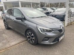 Bleu Utilisé 2023 Renault Clio V Evolution Berline | 14 990 € (Prix juste)