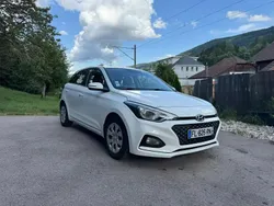 Blanc Utilisé 2019 Hyundai i20 Berline | 9 400 € (Super prix)
