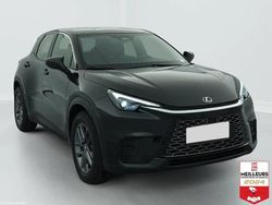 Noir Nouvelle 2025 Lexus LBX Business Edition SUV | 33 674 € (Prix juste)