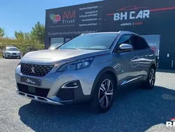 Gris Utilisé 2017 Peugeot 3008 Allure SUV | 13 490 € (Prix juste)