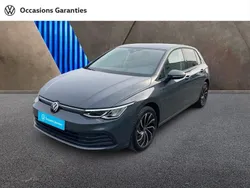 Gris Utilisé 2024 VW Golf VIII Life Berline | 25 479 € (Prix juste)