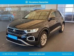 Utilisé 2024 VW T-Roc Edition SUV | 29 990 € (Prix juste)