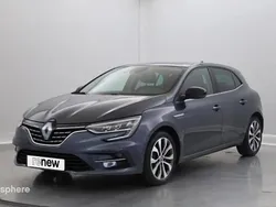 Gris Utilisé 2024 Renault Mégane IV Techno Berline | 22 799 € (Prix juste)