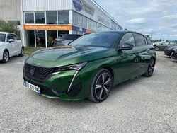 Vert Utilisé 2023 Peugeot 308 GT Berline | 28 980 €