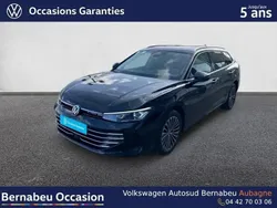 Blanc Utilisé 2024 VW Passat Elegance Break | 53 990 €
