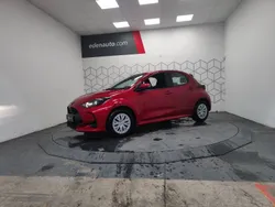Rouge Utilisé 2022 Toyota Yaris Berline | 18 690 € (Bon prix)