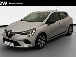 Gris Utilisé 2023 Renault Clio V Equilibre Citadine | 14 999 € (Prix juste)