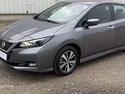 Gris Utilisé 2022 Nissan Leaf Acenta Citadine | 13 499 € (Bon prix)