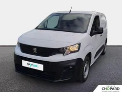 Blanc Utilisé 2023 Peugeot Partner S Monospace | 18 990 €