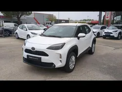 Blanc Utilisé 2025 Toyota Yaris Hybrid Business Edition | 25 950 € (Prix assez cher)