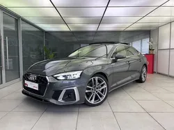 Gris daytona nacré Utilisé 2021 Audi A5 Sportback S-Line | 30 990 € (Prix juste)