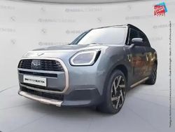 Smokey green Occasion 2024 Mini Countryman Favoured SUV | 37 999 €