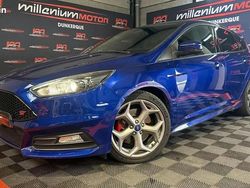 Bleu Utilisé 2016 Ford Focus ST Citadine | 16 490 € (Prix juste)
