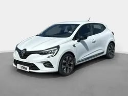 Blanc Utilisé 2022 Renault Clio V LIMITED Citadine | 14 250 € (Prix juste)