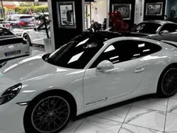 Utilisé 2016 Porsche 911 Carrera S Coupé | 105 990 € (Prix assez cher)