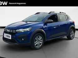 Bleu Utilisé 2023 Dacia Sandero Expression Citadine | 13 499 € (Prix juste)