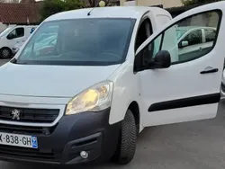 Blanc Utilisé 2015 Peugeot Partner Monospace | 6 490 € (Bon prix)