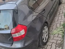 Noir Utilisé 2006 BMW 118 Sport Line Citadine | 4 900 € (Prix juste)