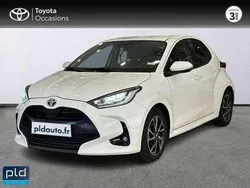 Utilisé 2021 Toyota Yaris Hybrid Design Berline | 16 990 € (Bon prix)
