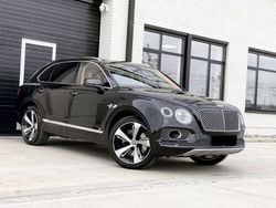 Noir peinture métallisée Utilisé 2016 Bentley Bentayga SUV | 163 000 €