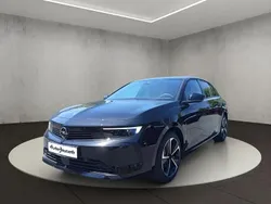 Noir Nouvelle 2025 Opel Astra Edition Berline | 24 399 € (Prix juste)