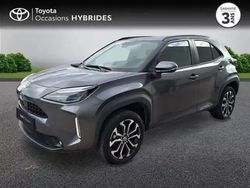 Gris Utilisé 2024 Toyota Yaris Hybrid Design SUV | 23 900 € (Prix juste)