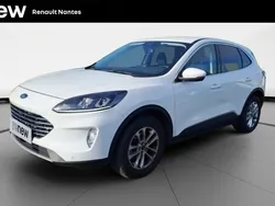 Blanc Utilisé 2021 Ford Kuga Titanium SUV | 19 990 € (Prix juste)