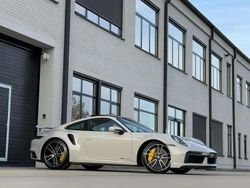 Gris Utilisé 2023 Porsche 992 Coupé | 224 950 € (Prix juste)