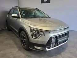 Gris comète métallisé Utilisé 2022 Kia Niro Active SUV | 24 980 €