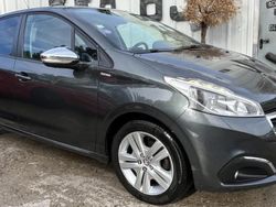 Utilisé 2017 Peugeot 208 Style Citadine | 8 490 € (Prix assez cher)