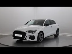 Blanc glacier métallisé Utilisé 2024 Audi A3 Sportback e-tron Competition Berline | 40 299 € (Prix assez cher)