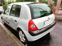 Gris Utilisé 2002 Renault Clio II Expression Berline | 900 €