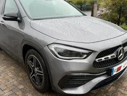 Gris Utilisé 2020 Mercedes GLA200 AMG line SUV | 31 890 € (Prix juste)