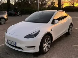 Utilisé 2024 Tesla Model Y SUV | 39 900 €