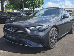 Gris Utilisé 2025 Mercedes 200 AMG line Coupé | 68 999 €