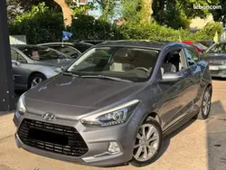 Gris Utilisé 2017 Hyundai i20 Berline | 6 990 € (Super prix)