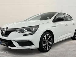 Blanc Utilisé 2019 Renault Mégane IV LIMITED Berline | 15 999 € (Prix juste)