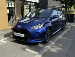 Utilisé 2022 Toyota Yaris Hybrid Design Citadine | 14 990 €
