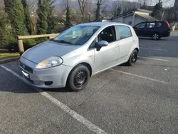 Argent Utilisé 2009 Fiat Punto Citadine | 2 000 €