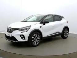 Blanc Utilisé 2021 Renault Captur Initiale Paris SUV | 19 990 € (Bon prix)