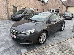 Gris Utilisé 2012 Opel Astra GTC Coupé | 4 950 €