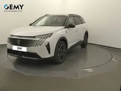 Blanc Utilisé 2025 Peugeot 5008 GTi Monospace | 39 490 €