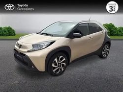 Biton beige gingembre métal/toit noir Occasion 2023 Toyota Aygo X Design SUV | 14 900 € (Prix juste)