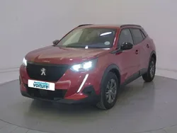 Rouge Utilisé 2023 Peugeot 2008 Style SUV | 16 490 € (Prix juste)