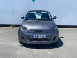 Gris Utilisé 2023 Fiat 500e Cabriolet | 23 990 € (Prix assez cher)