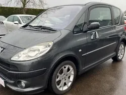 Gris Utilisé 2008 Peugeot 1007 Citadine | 4 490 € (Prix juste)