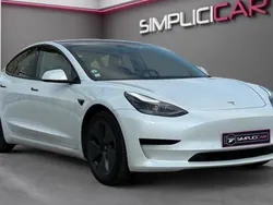 Utilisé 2021 Tesla Model 3 Standard Range Berline | 21 480 € (Prix juste)