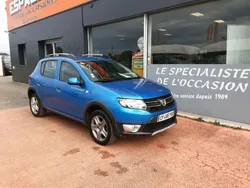 Utilisé 2013 Dacia Sandero Prestige Citadine | 9 400 € (Prix cher)
